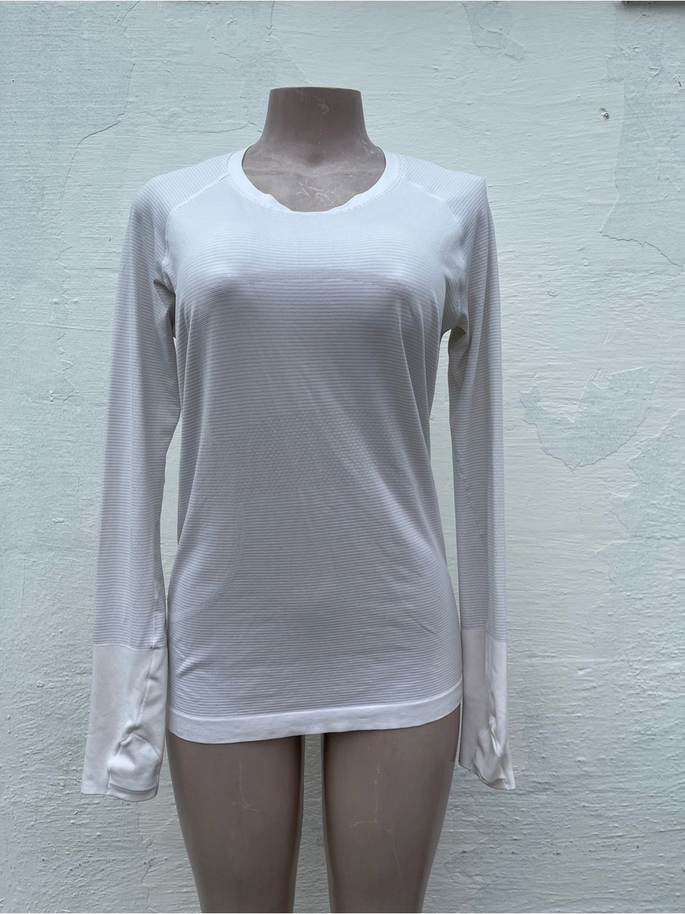 lululemon athletica White Long-Sleeve Crewneck Top